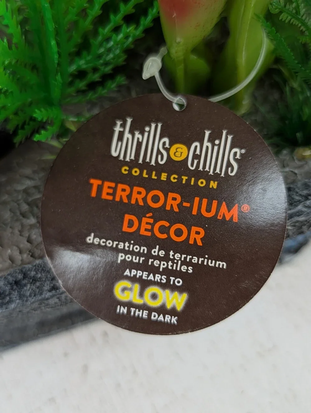NWT Halloween Venus Flytrap Terrarium Decor Glow In The Dark Reptile Fish Grave